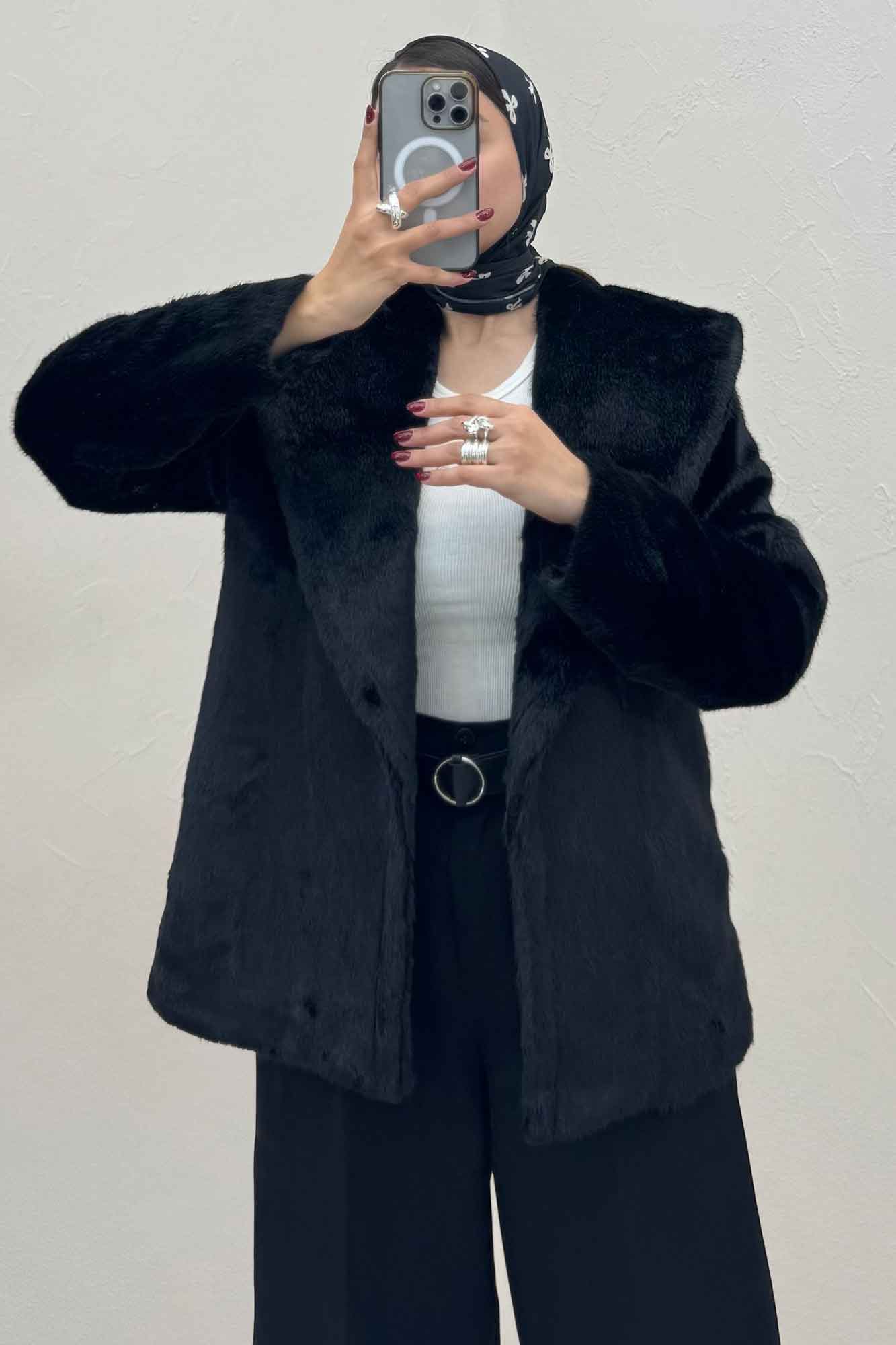 کت پوست آستردار یقه شالی