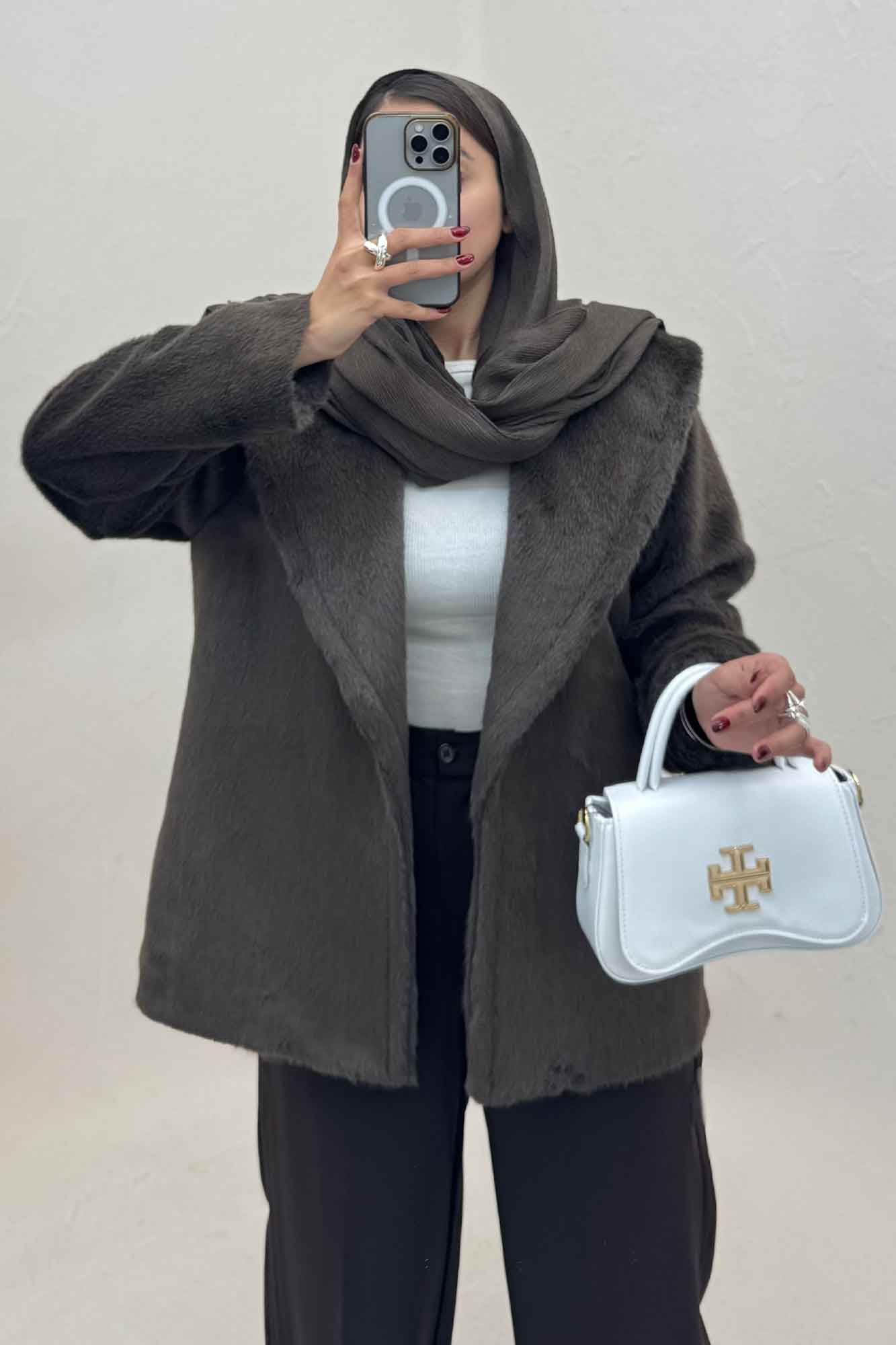 کت پوست آستردار یقه شالی