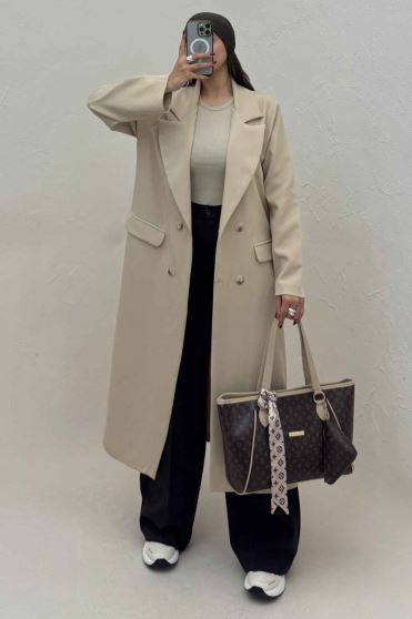 مانتو بلند مازراتی پشت چاکدار