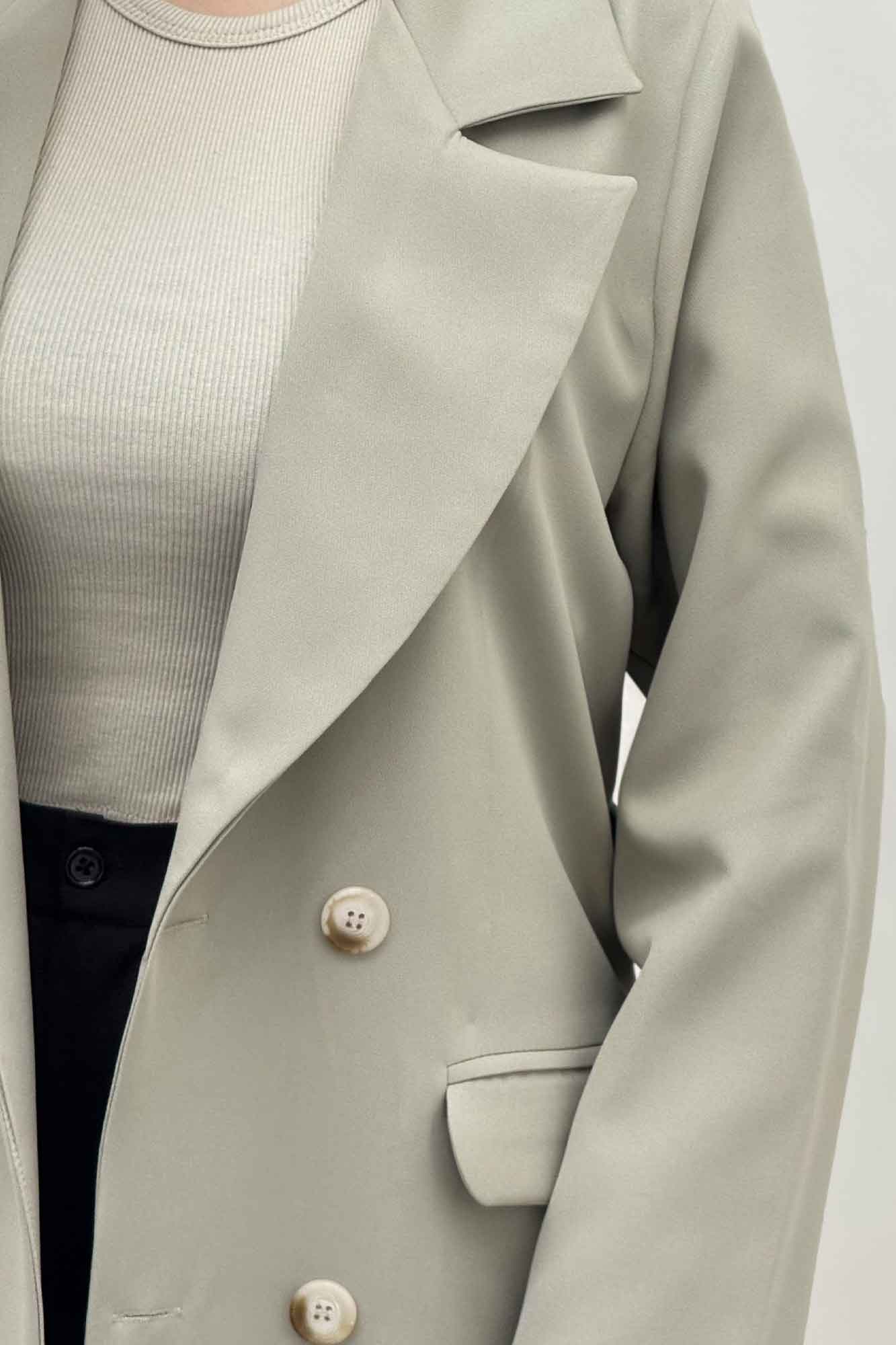 مانتو بلند مازراتی پشت چاکدار