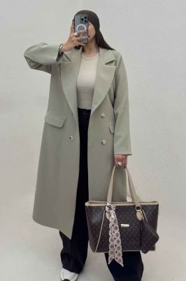 مانتو بلند مازراتی پشت چاکدار