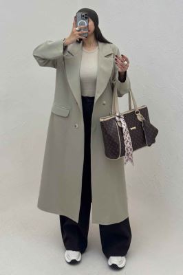 مانتو بلند مازراتی پشت چاکدار