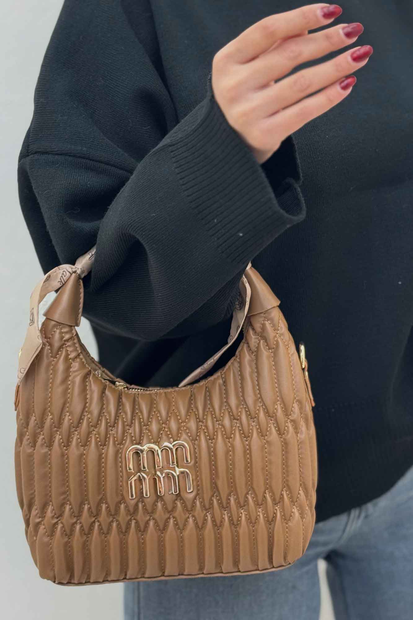 دخترانه گلدوزی میومیو 1925