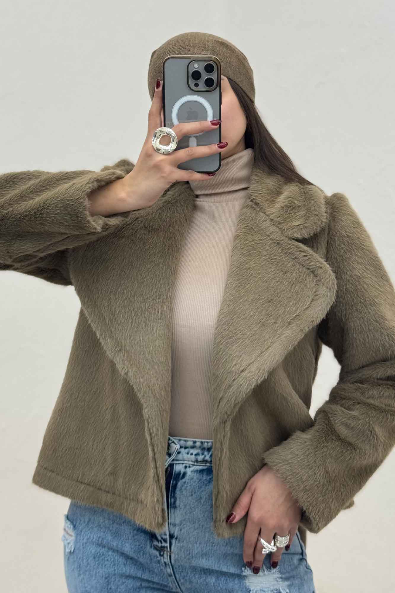 کت پوست آستردار یقه انگلیسی