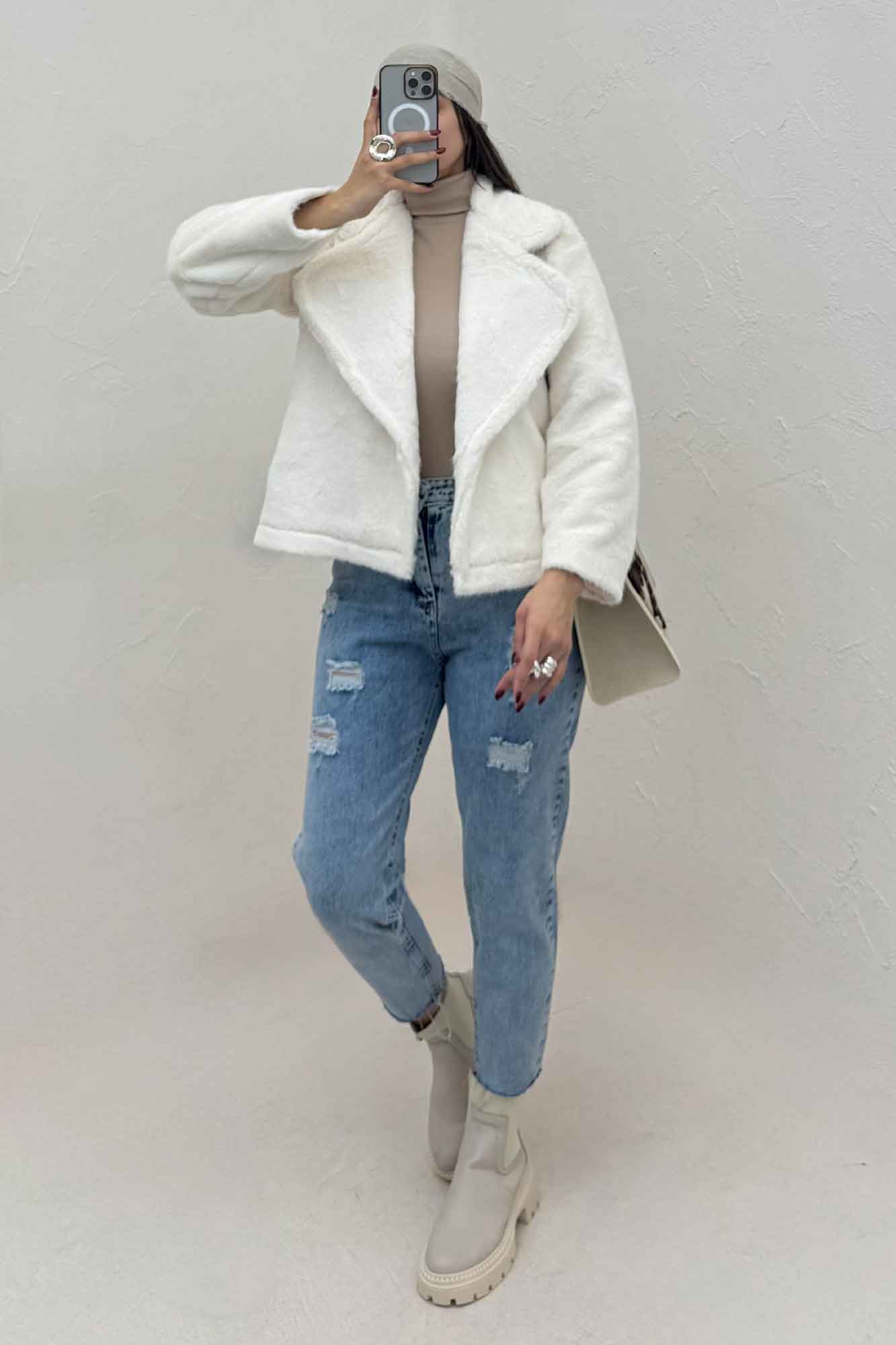 کت پوست آستردار یقه انگلیسی