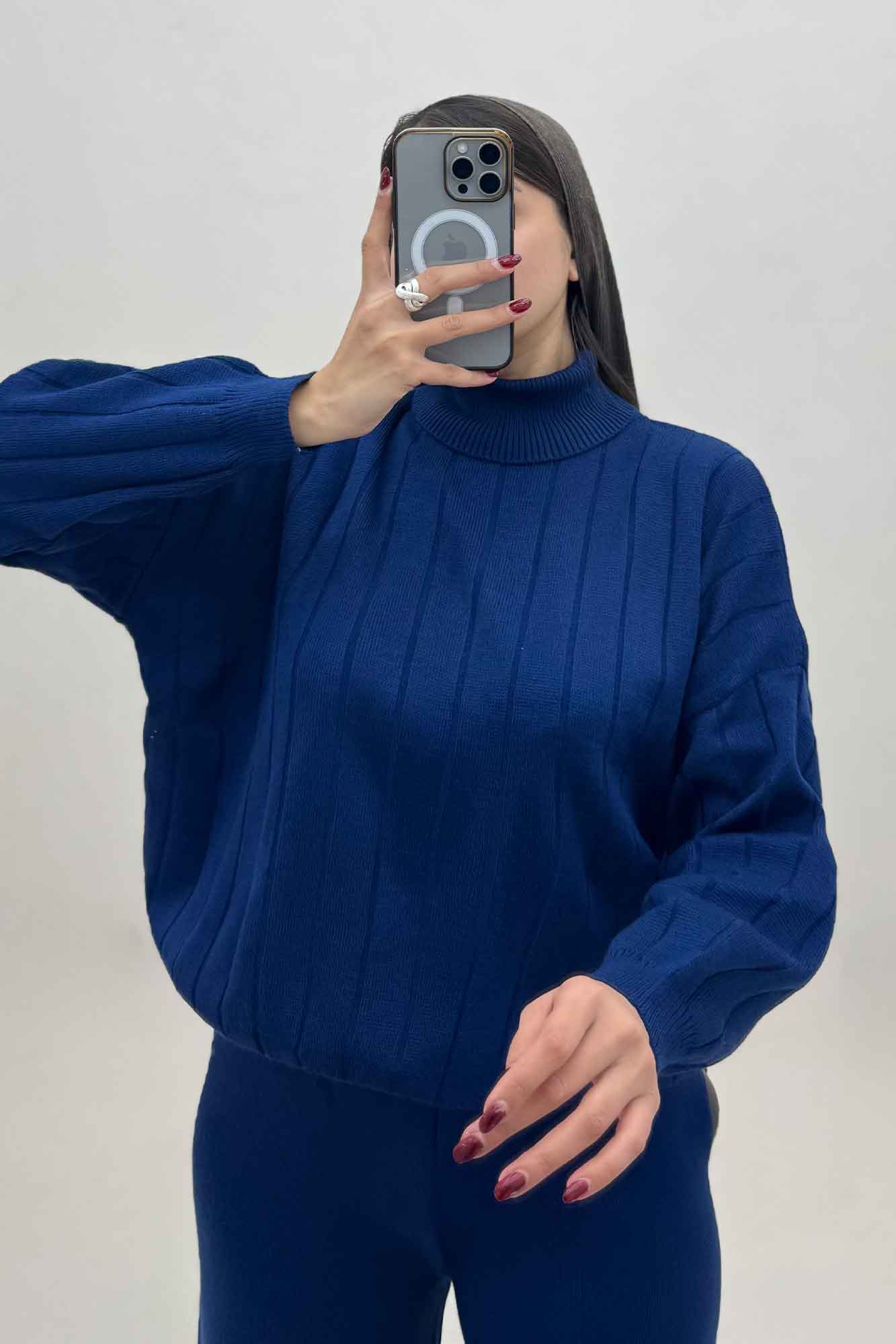 ست بلوز یقه اسکی و شلوار بافت