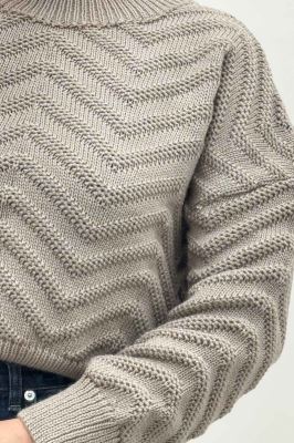 بلوز بافت یقه سه سانت طرح زیگزاگ کد 511