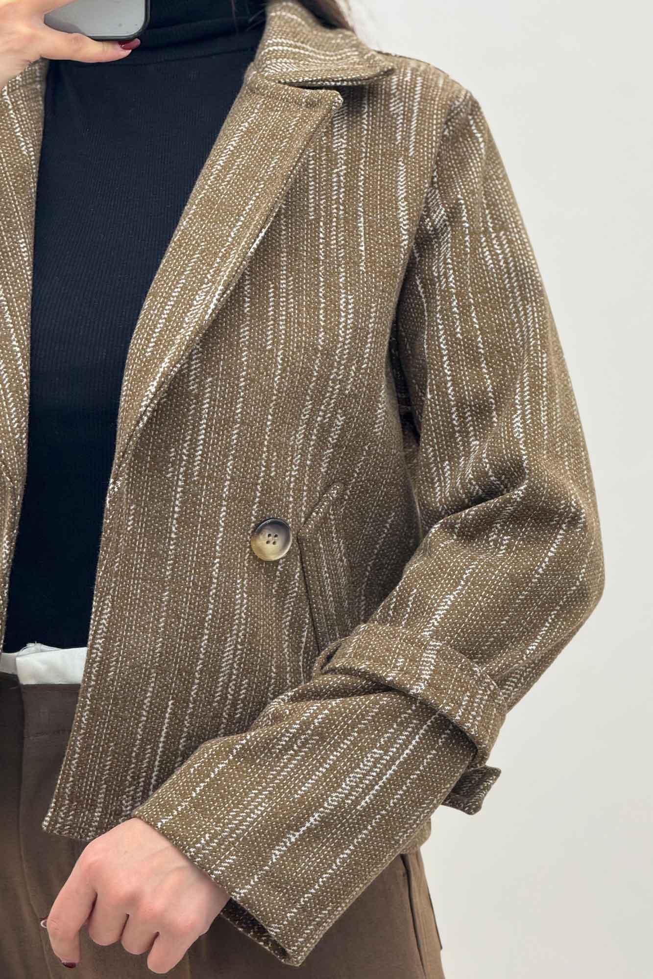 کت فوتر خط چین دار دو جیب خطی