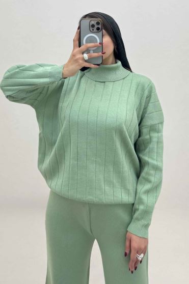 ست بلوز یقه اسکی و شلوار بافت