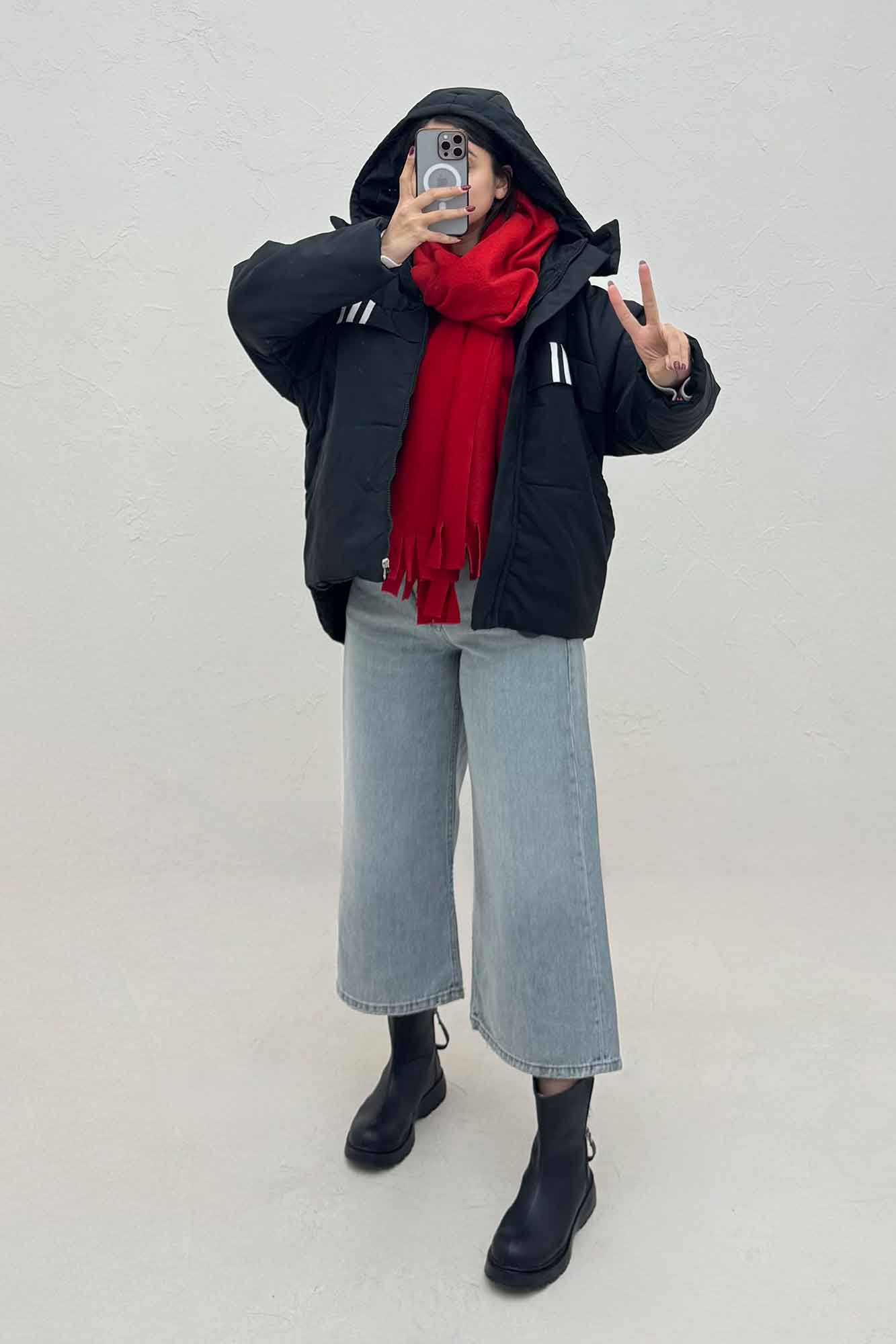 کاپشن کلاه دار پشت بلند