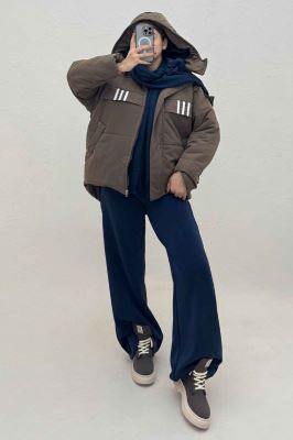 کاپشن کلاه دار پشت بلند