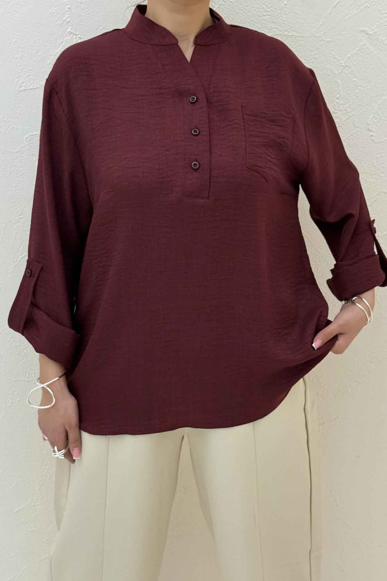 بلوز شانتون یقه بلیطی تک جیب