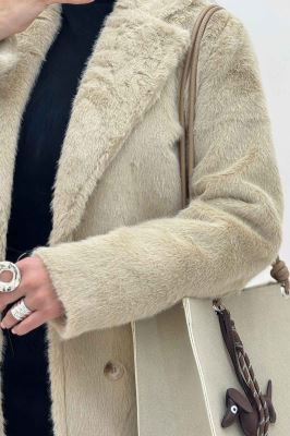 کت پوست آستردار کمربنددار