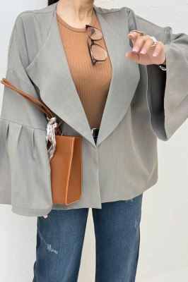 مانتو بزیاق آستین کلوش مادلین