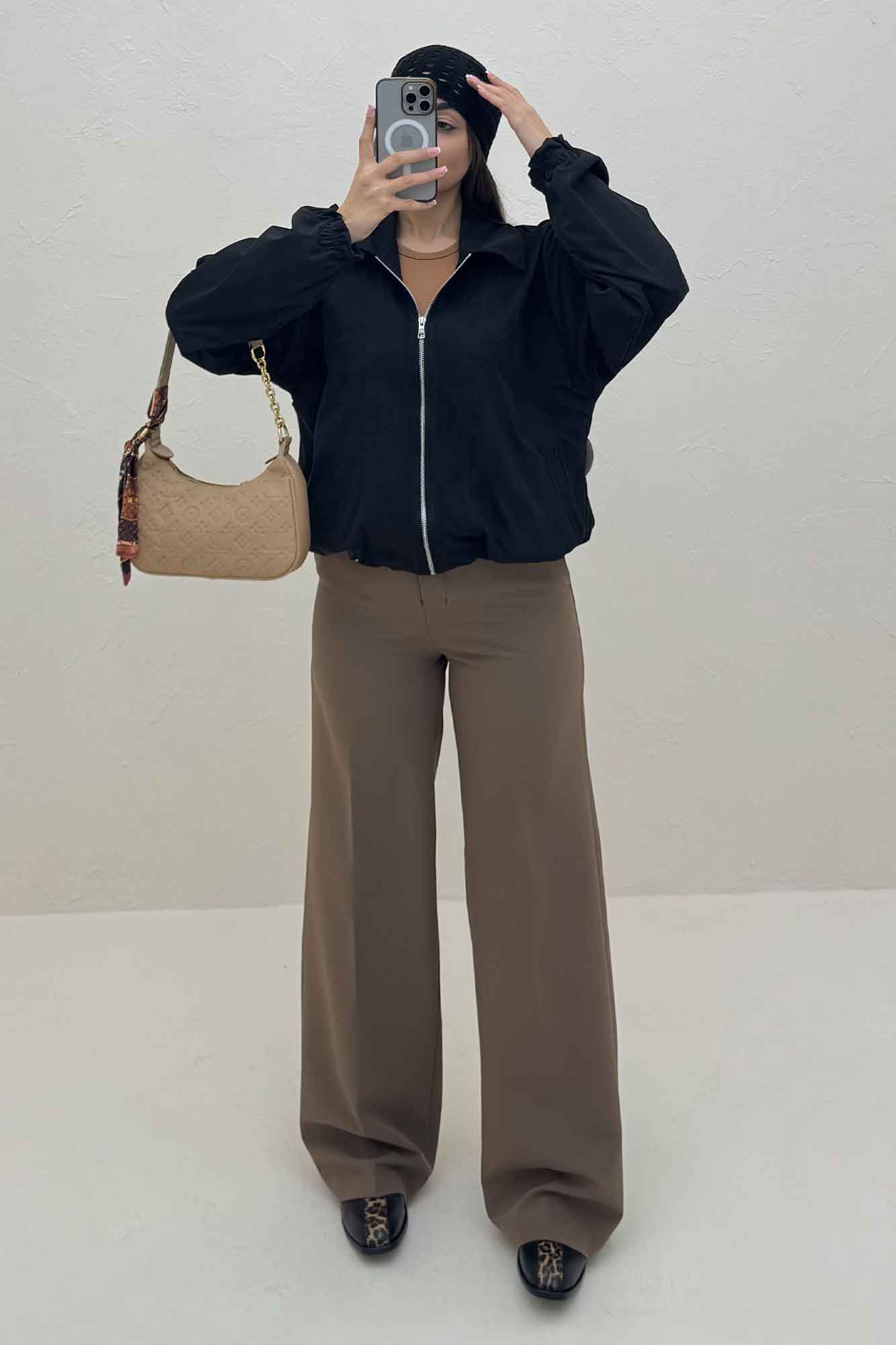 بامبر آستردار جیر زیپدار مچ کش