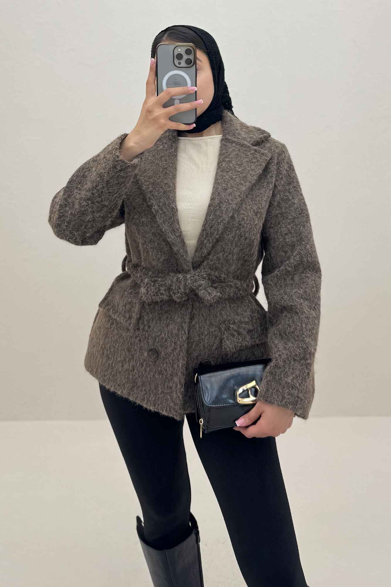 کت ویکتونا آستردار کمربنددار 