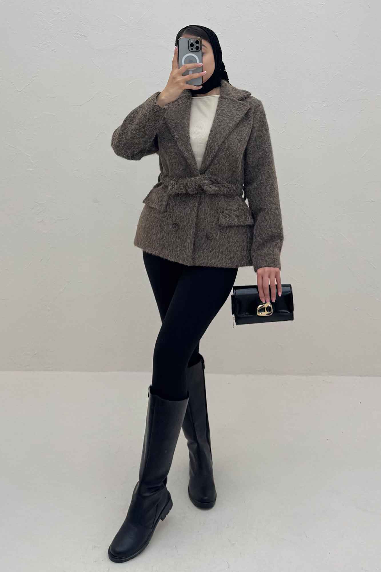 کت ویکتونا آستردار کمربنددار 