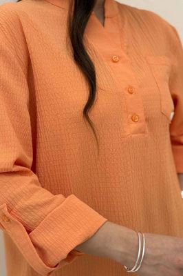 بلوز اطلس یقه بلیطی تک جیب 