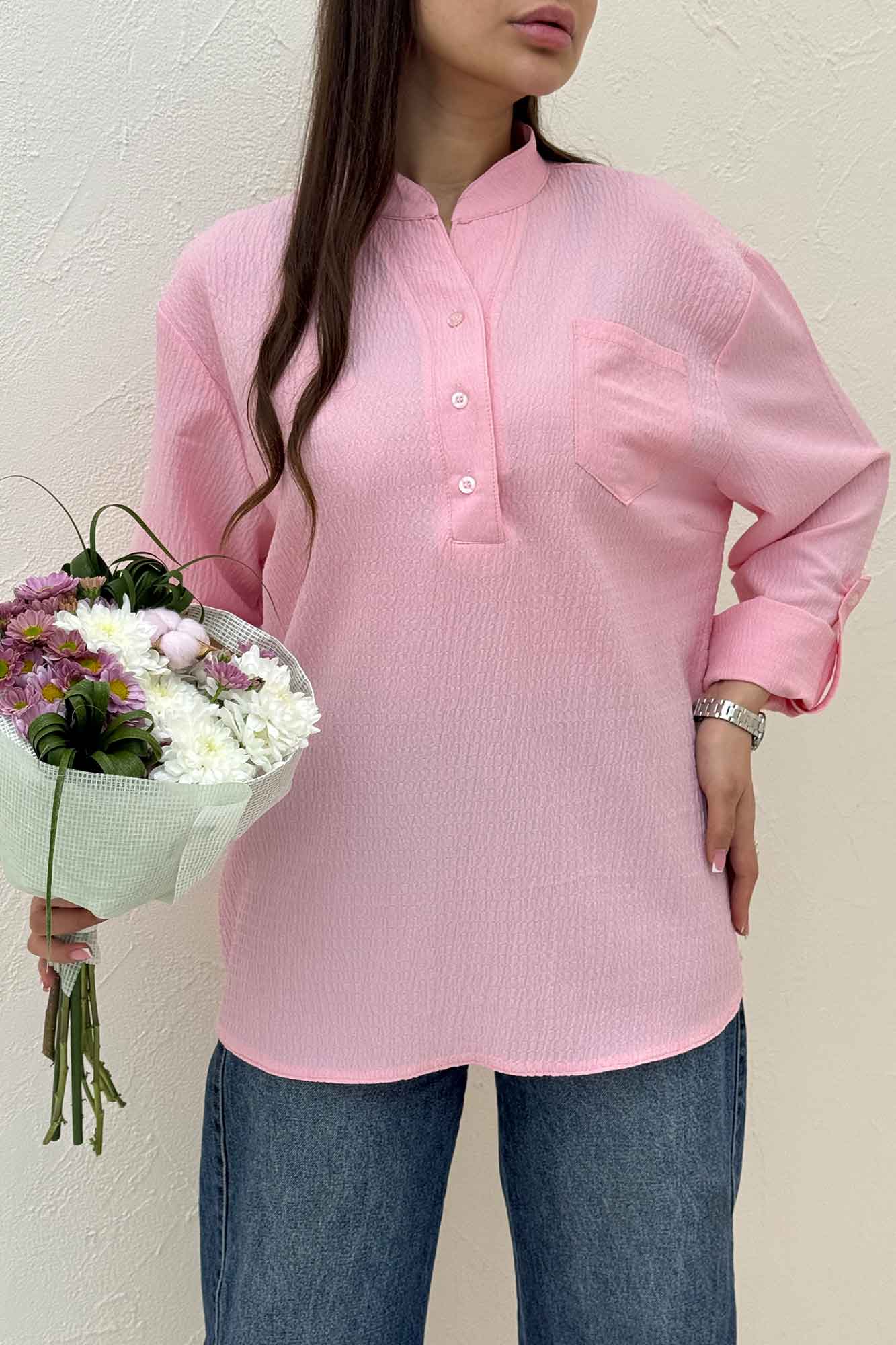 بلوز اطلس یقه بلیطی تک جیب 