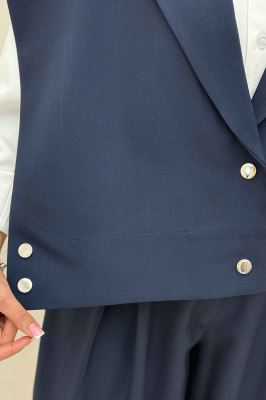 ست وست و شلوار بزیاق دکمه پرچی HALF