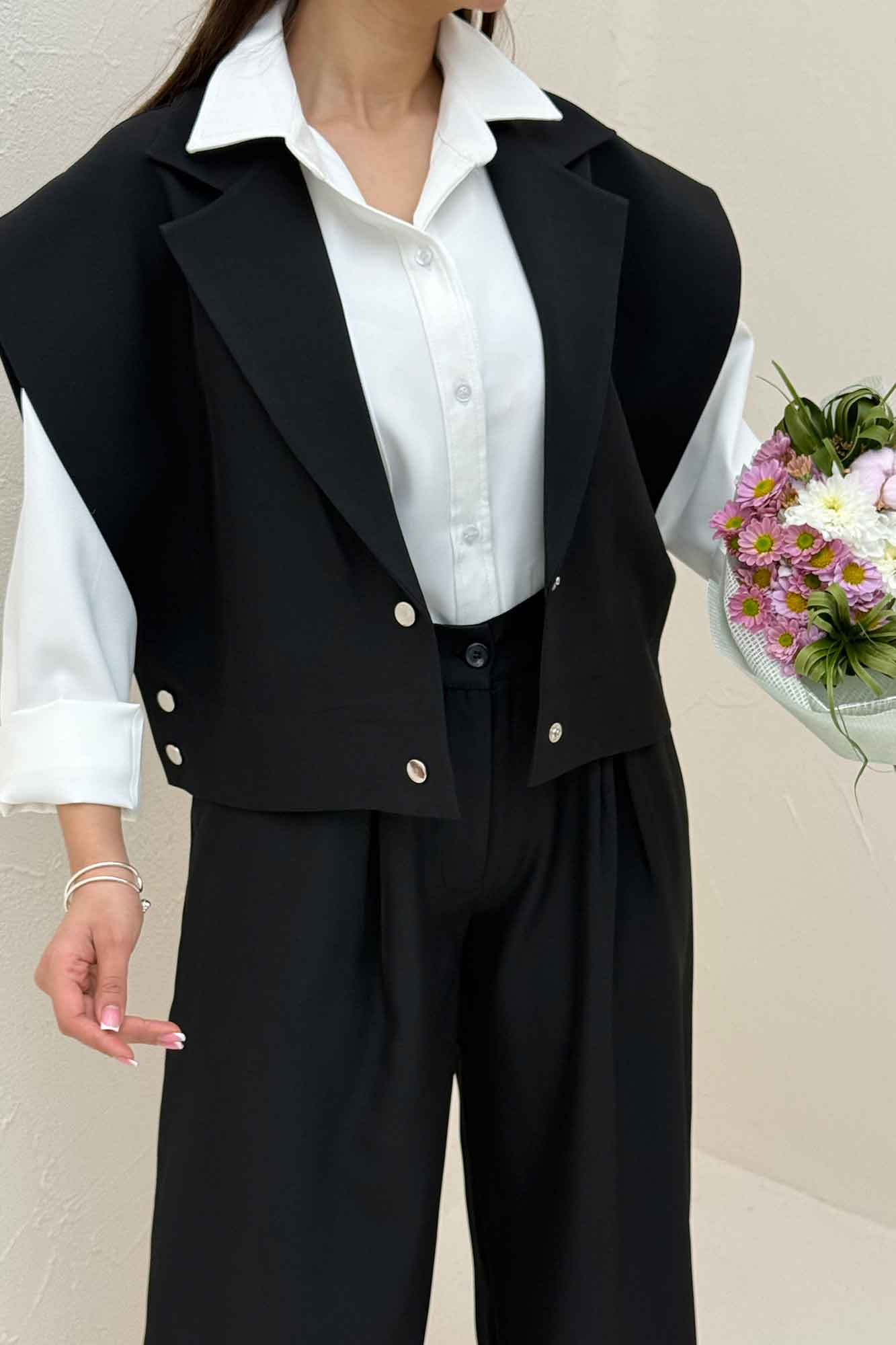 ست وست و شلوار بزیاق دکمه پرچی HALF