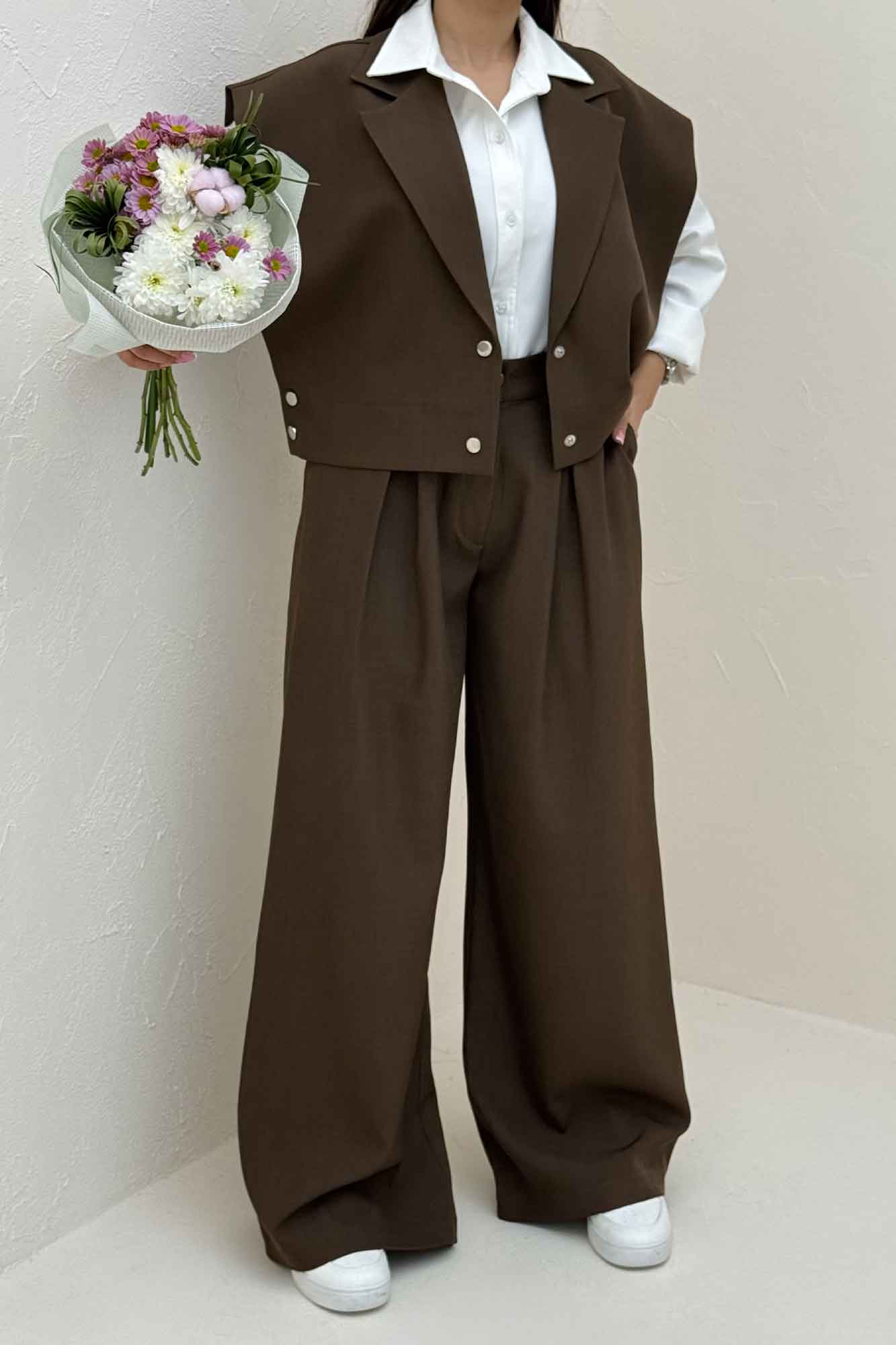 ست وست و شلوار بزیاق دکمه پرچی HALF