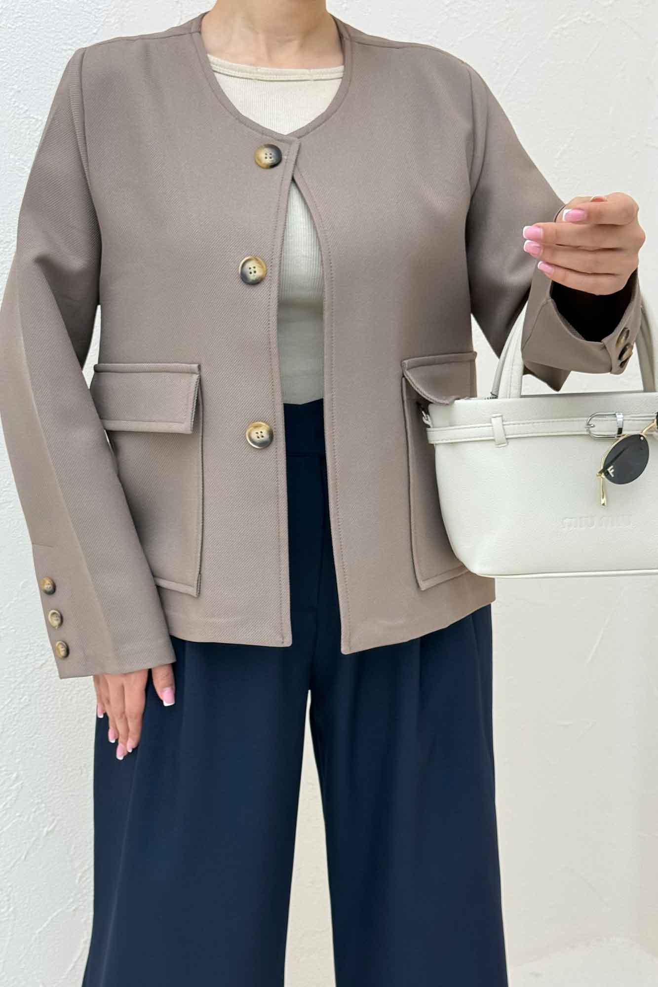 کت مازراتی کجراه یقه گرد ARLO