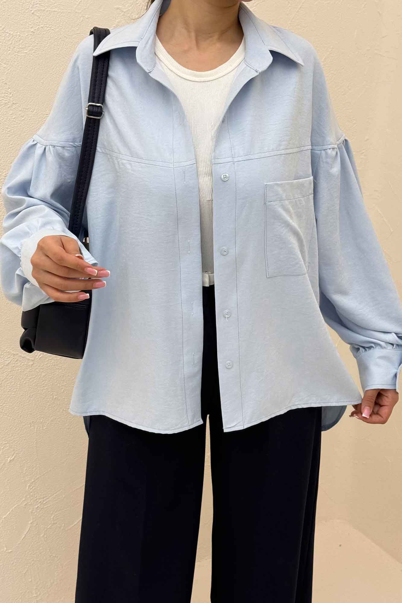 شومیز مانتویی آستین چین دار لاریسا