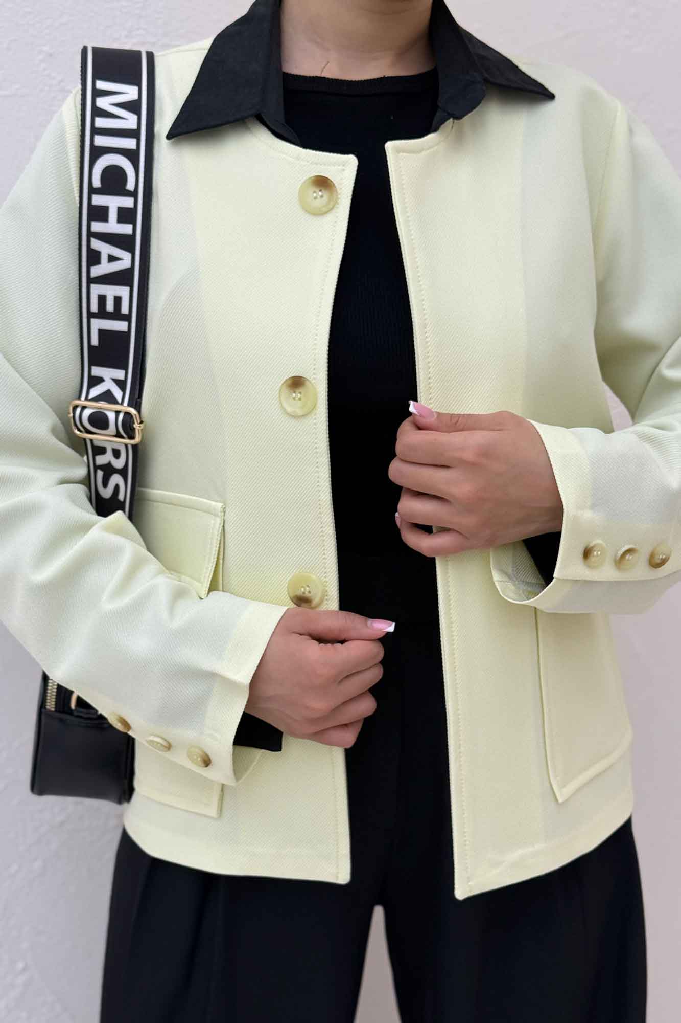 کت مازراتی کجراه یقه گرد ARLO