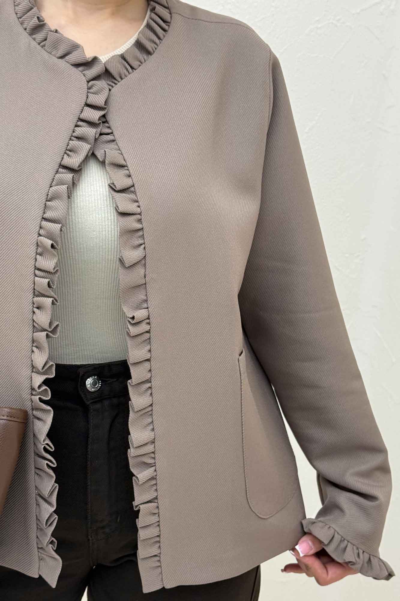 کت مازراتی کجراه لبه چین دار ERNEST