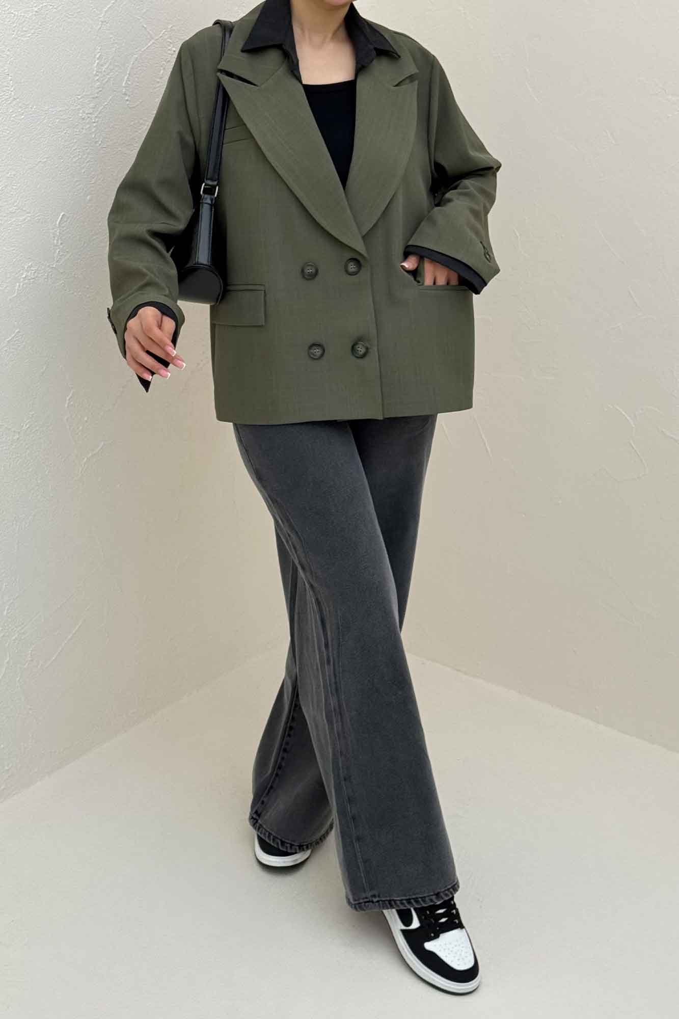 کت بزیاق چهار دکمه ریوانا