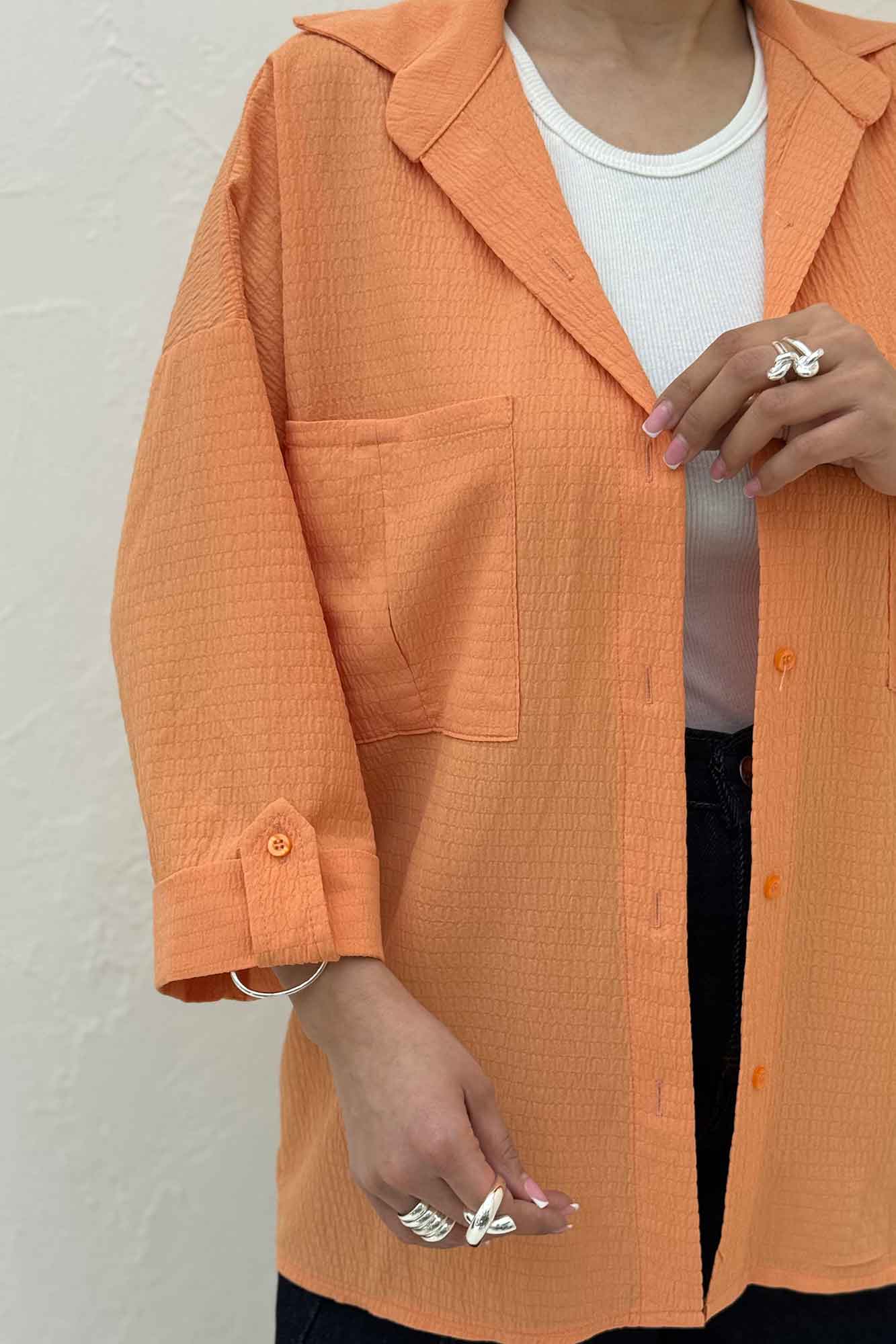 شومیز مانتویی آستین پاگن اطلس