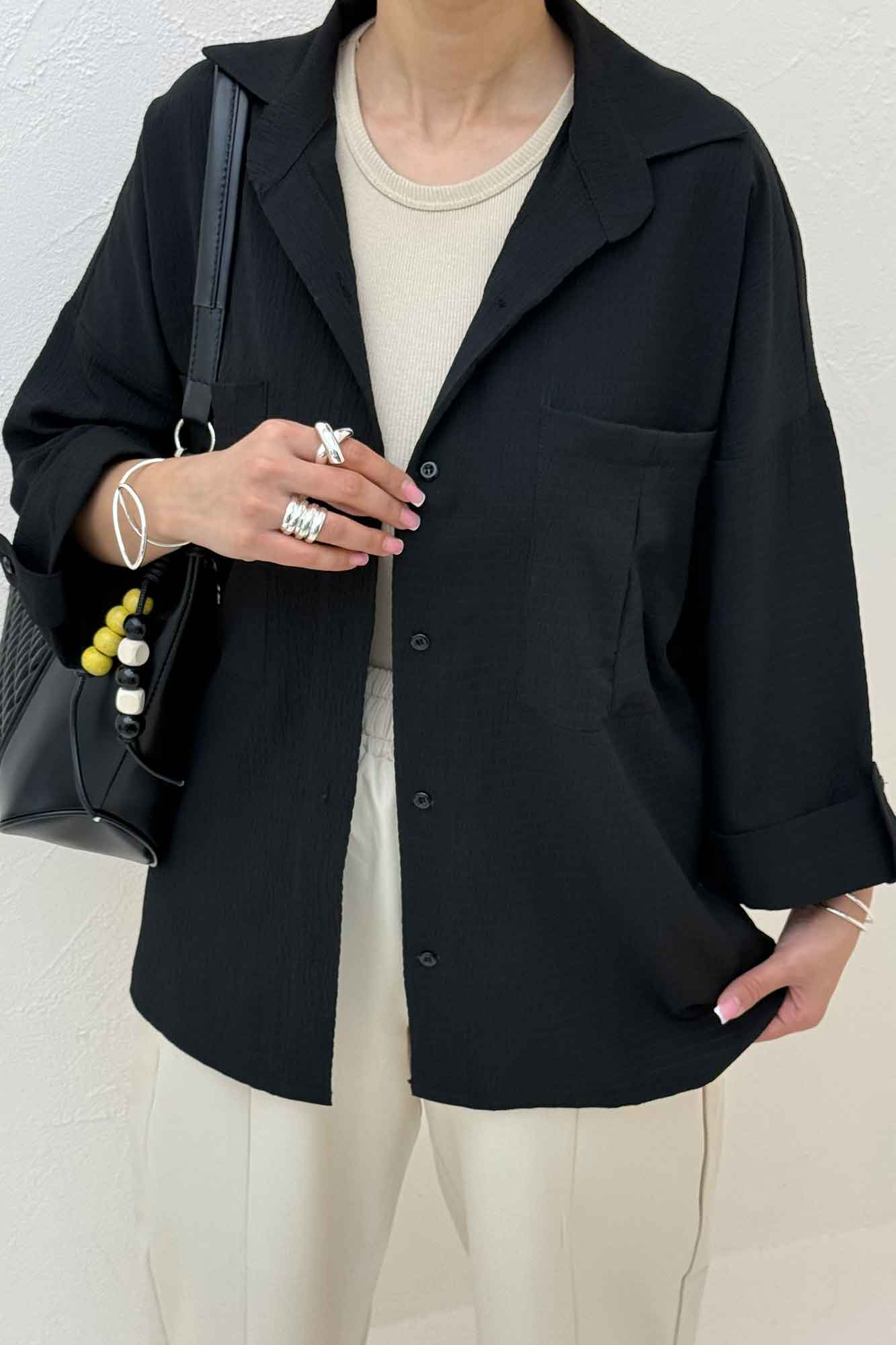 شومیز مانتویی آستین پاگن اطلس