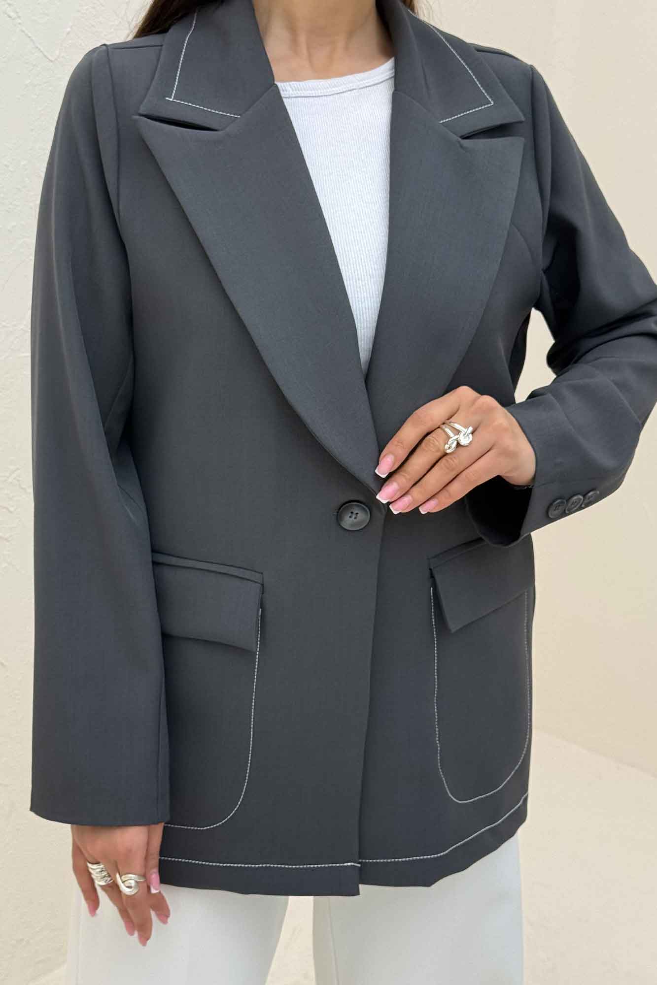 کت بزیاق یقه انگلیسی لایسا