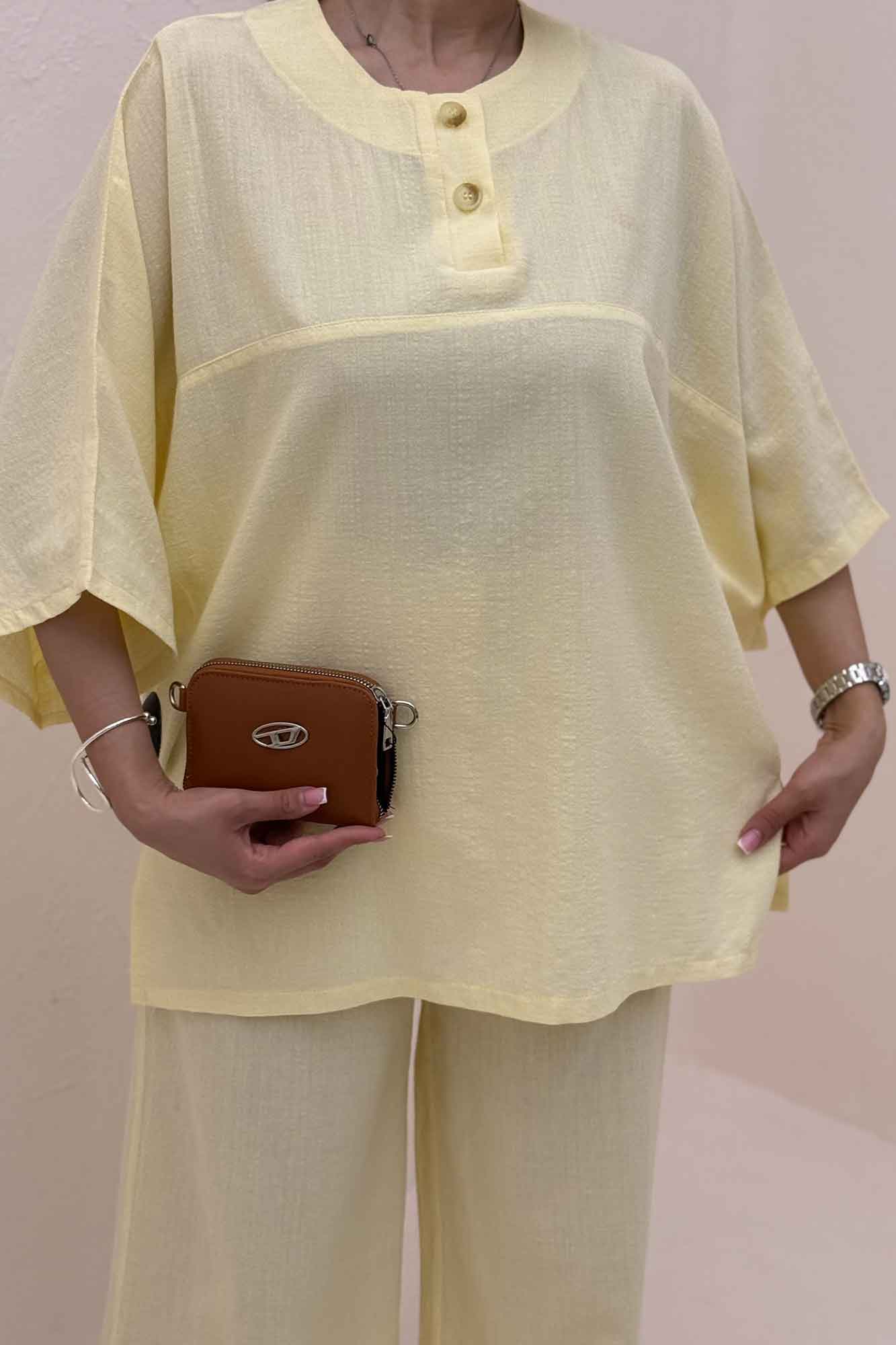 ست شومیز و شلوار چاکدار آمیرو