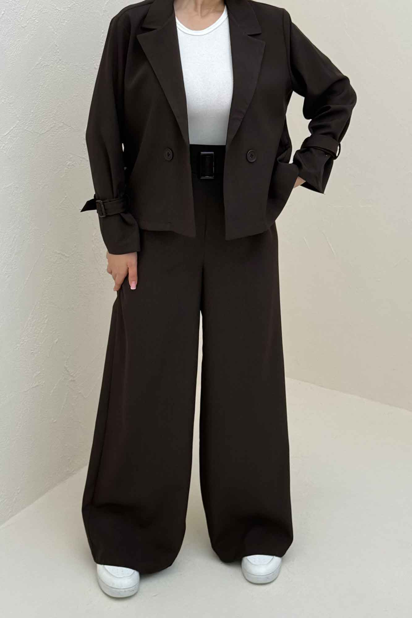 ست کت و شلوار جناقی آستین سگک دار