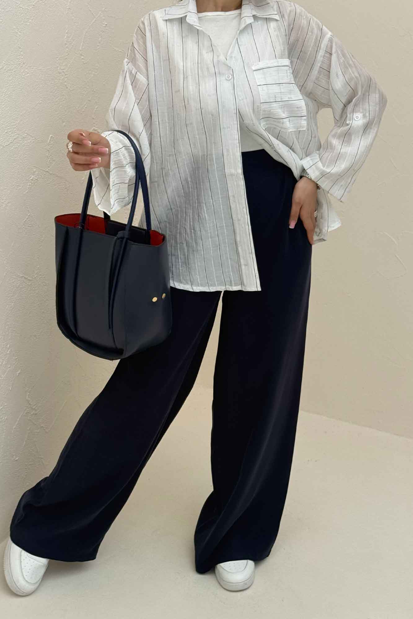 شومیز شیشه ای میومیو