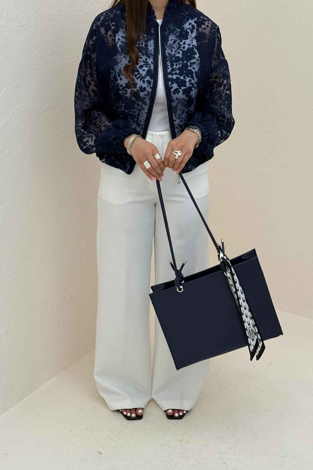 بامبر شیشه ای طرح گل