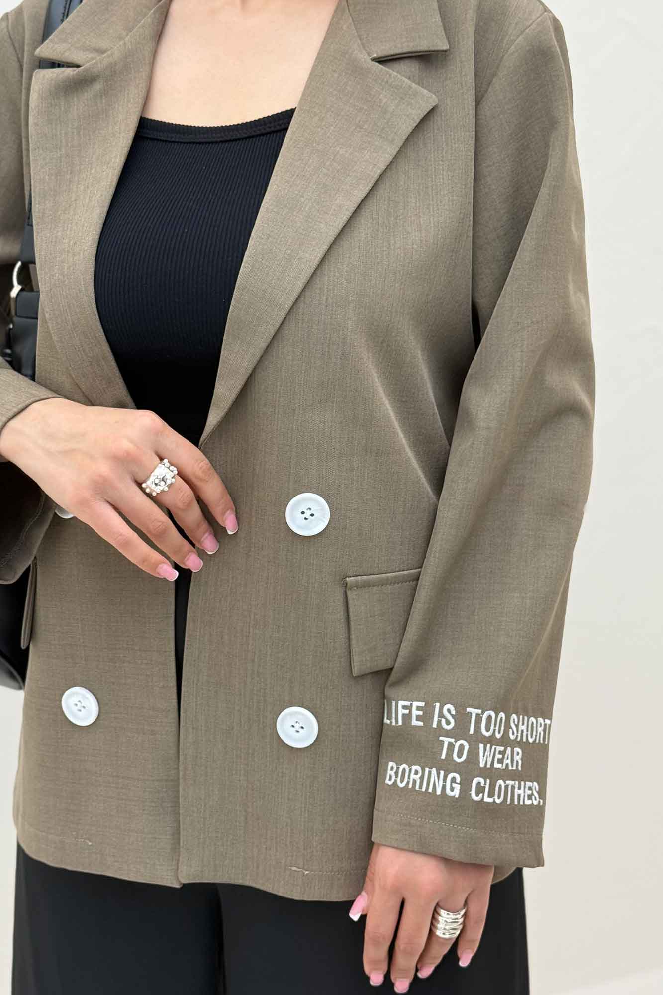 کت یقه انگلیسی پشت گلدوزی