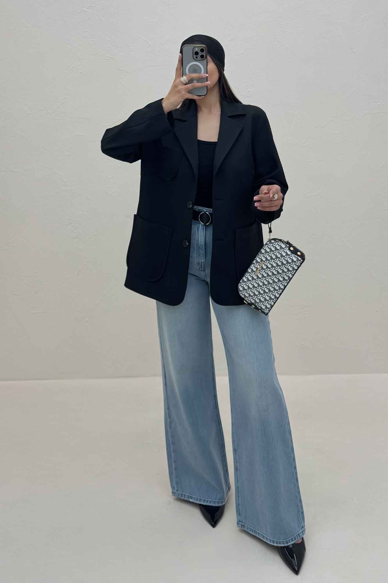 کت بزیاق سه جیب رو مدل آرینا