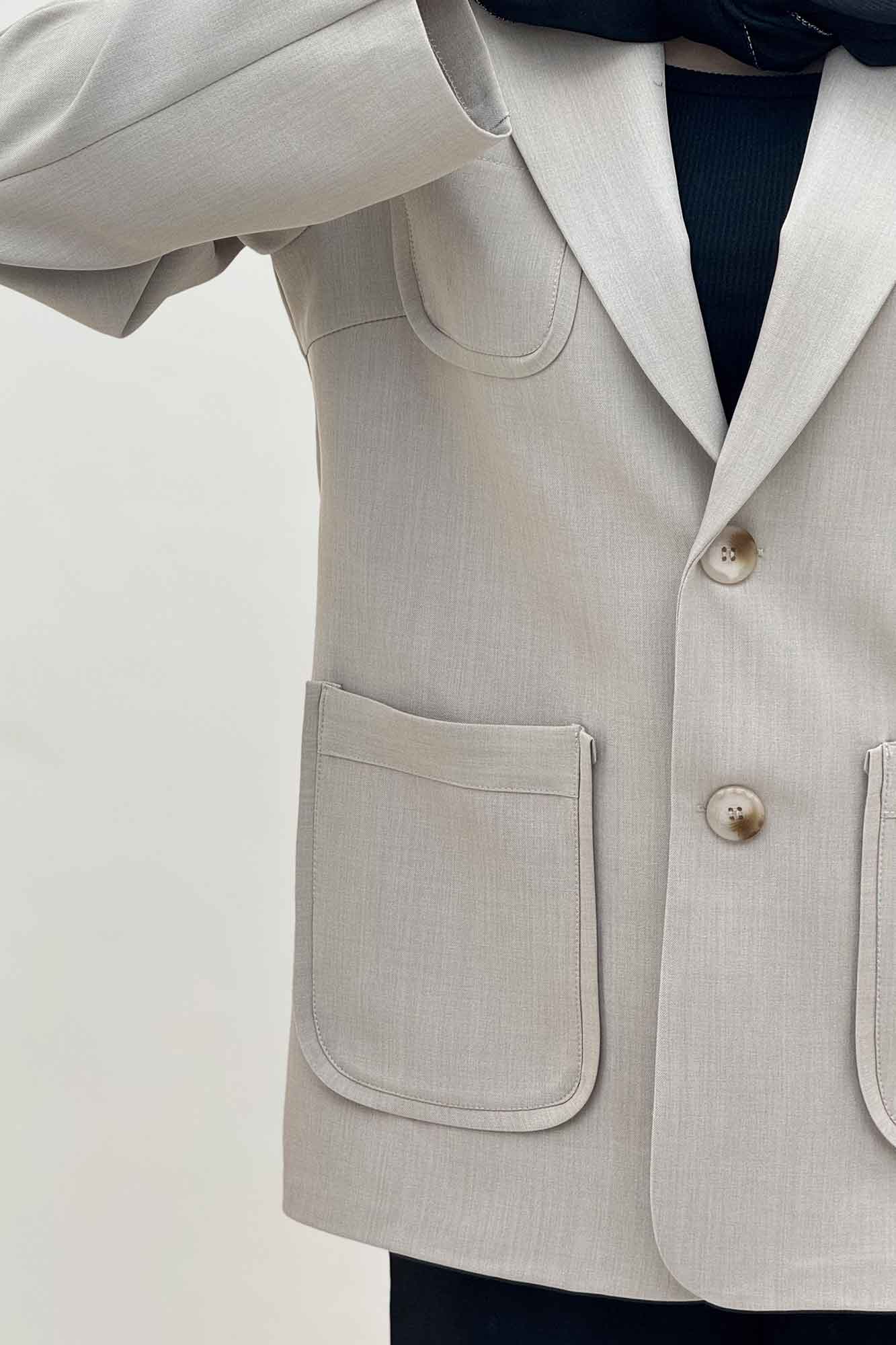 کت بزیاق سه جیب رو مدل آرینا