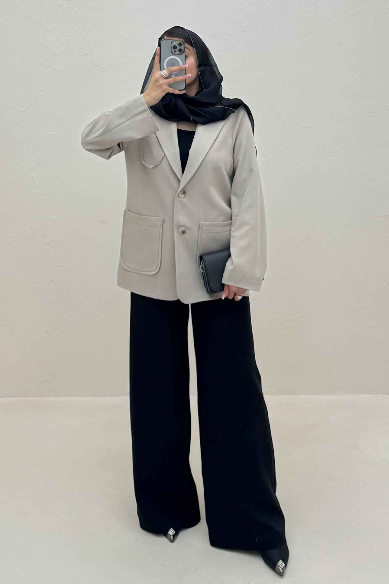 کت بزیاق سه جیب رو مدل آرینا