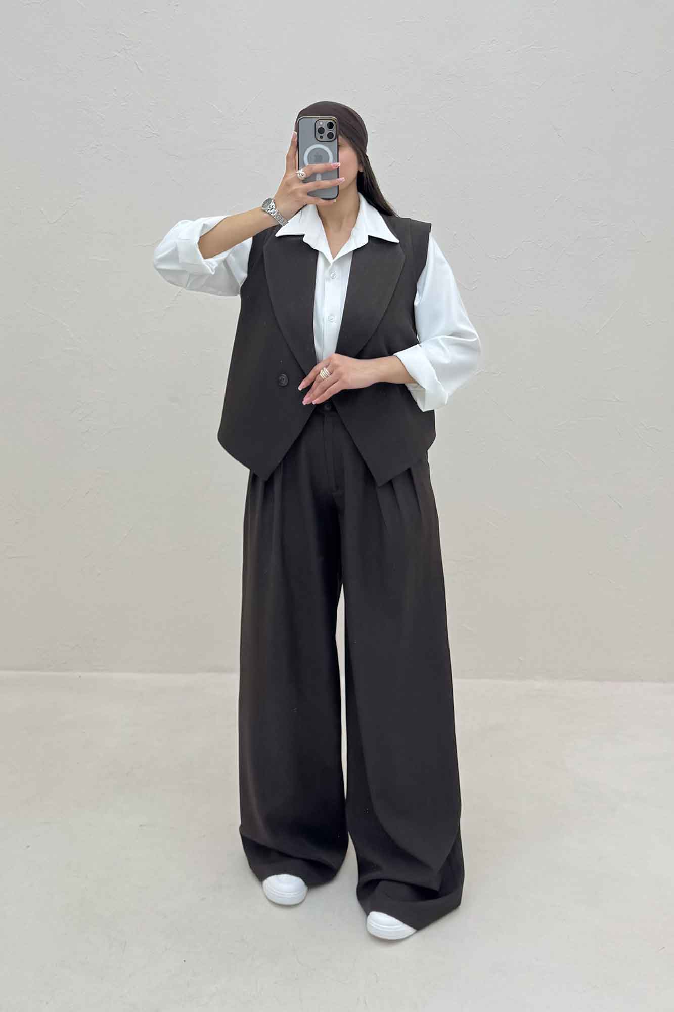 ژیله بزیاق یقه تبری