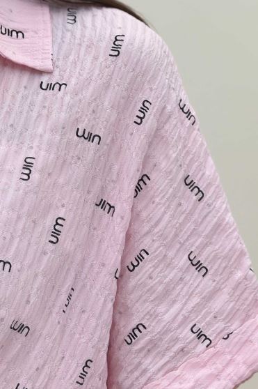 شومیز اطلس چاپی آستین کوتاه طرح MIU