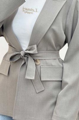 کت بزیاق کجراه کمربنددار
