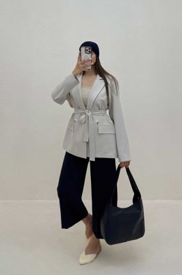 کت بزیاق کمربنددار