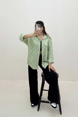 شومیز اطلس چاپی مچ پاکتی طرح miu