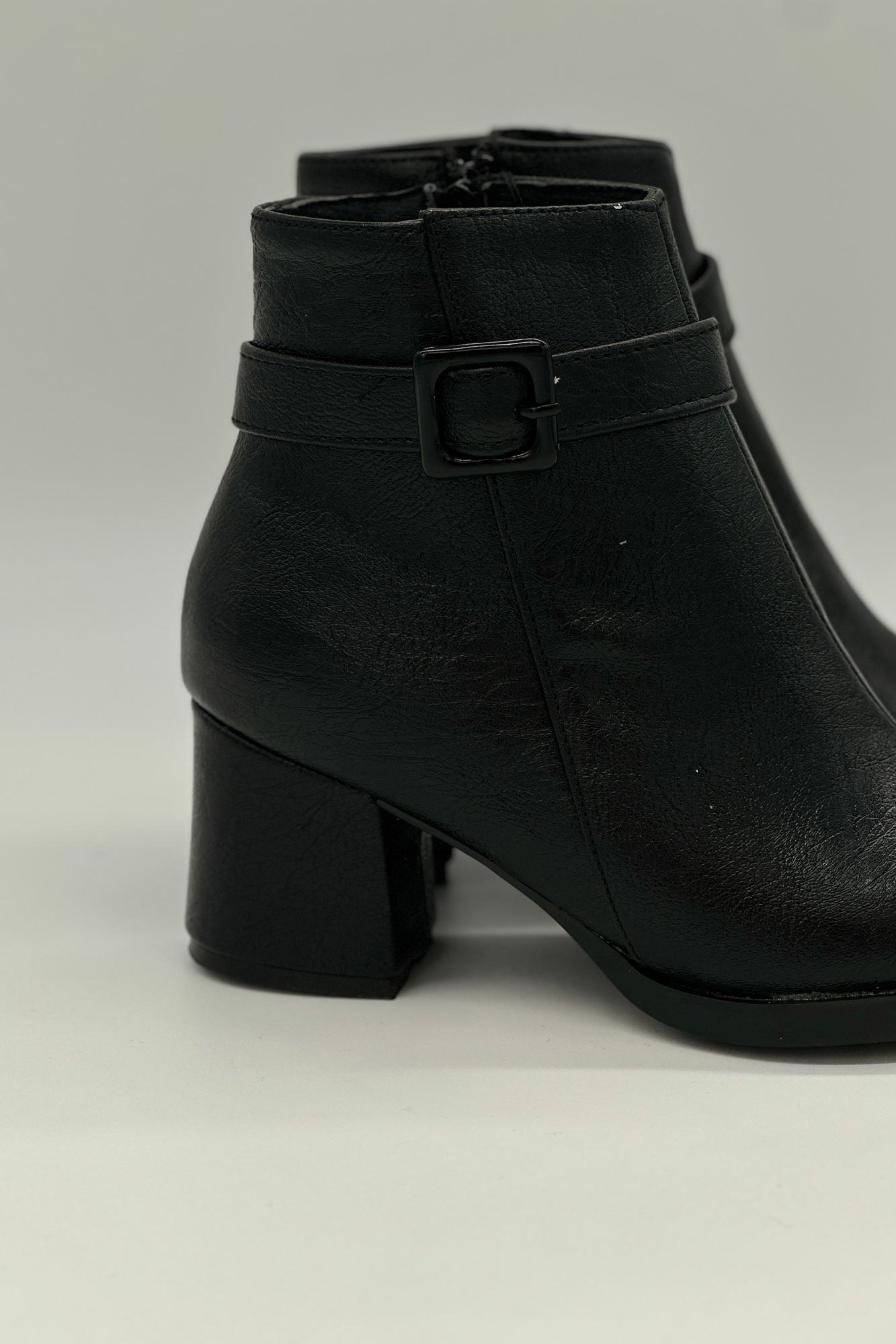 نیم بوت پاشنه دار کمربندی سوگو