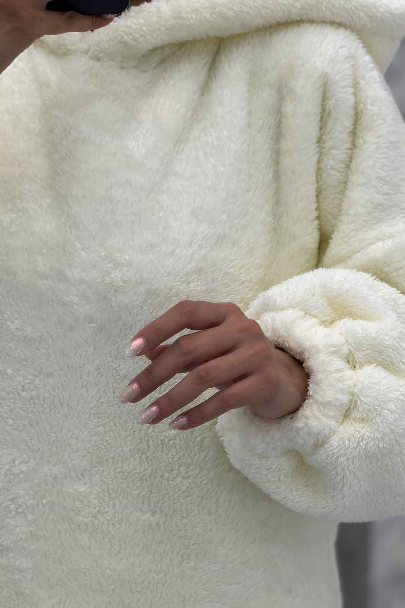 مانتو بلند تدی کلاهدار