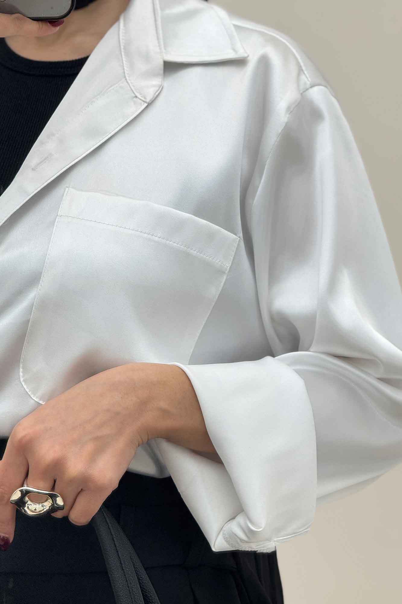 شومیز ساتن تک جیب